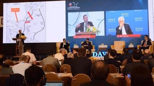 Les délégués présents au 14e colloque international sur la Mer Orientale à Dà Nang. Photo : VNA.