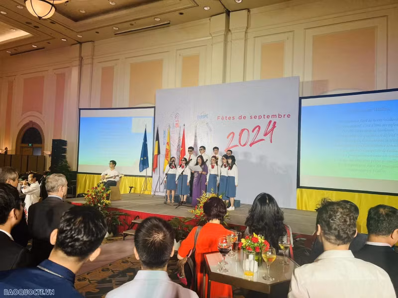 Le Vietnam et Wallonie-Bruxelles soulignent la solidarité et l’esprit de coopération ảnh 3 Le Vietnam et Wallonie-Bruxelles soulignent la solidarité et l’esprit de coopération ảnh 3