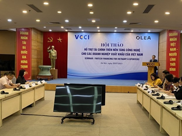 Le séminaire axé sur l’échange et la discussion des politiques d’accès financier pour les entreprises. Photo : VNA.