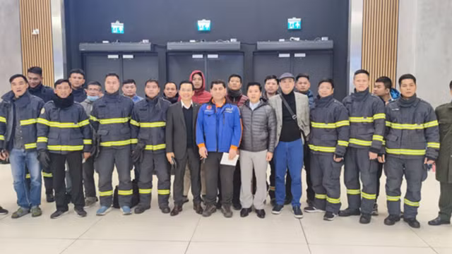 L'Ambassade du Vietnam en Turquie a étroitement coordonné avec les agences locales pour déployer efficacement l'opération de sauvetage de la délégation vietnamienne. Photo : Ambassade du Vietnam en Turquie.