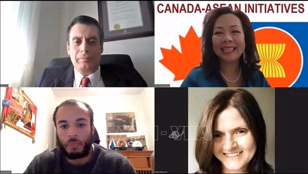 Des universitaires internationaux admirent les pensées du Président Hô Chi Minh sur l’antiracisme