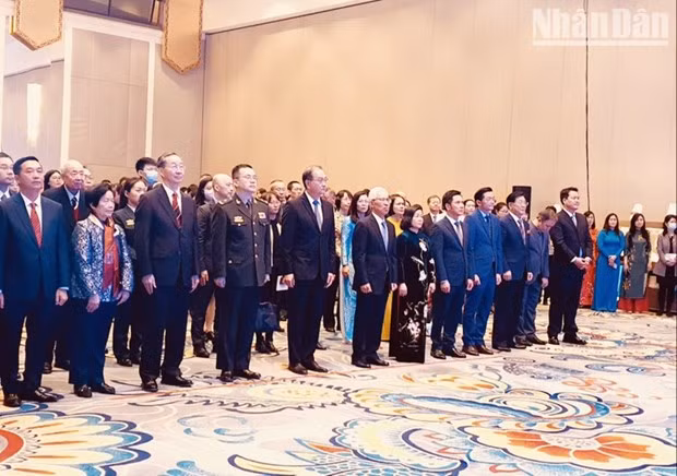 Des délégués lors de la cérémonie de célébration. Photo : Nhan Dan