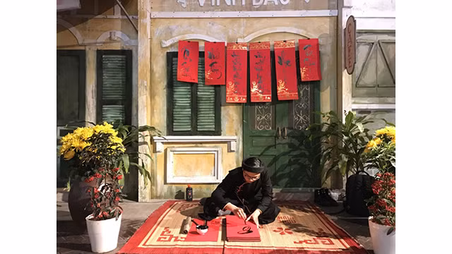 Le Têt est un passage sacré de l’ancienneté vers la nouveauté, un moment de retrouvailles et de réconciliation de tous les malentendus familiaux. Photo : VTV.