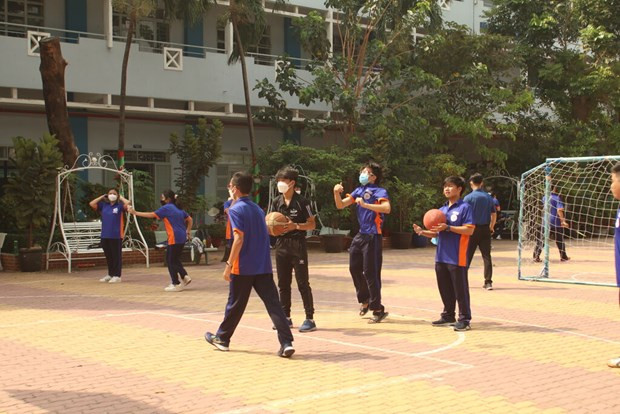 De nombreux programmes d'activités sportives adaptés à la condition physique et au développement des élèves. Photo : CVN