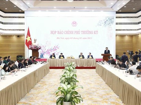 Vue de la conférence de presse du gouvernement, à Hanoi, le 3 janvier. Photo : VNA.