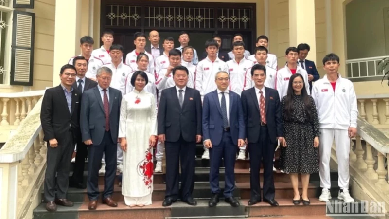 La délégation de Taekwondo de la RPDC. Photo: NDEL