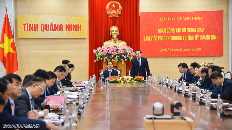 Le secrétaire du Comité provincial du Parti de Quang Ninh, Nguyen Xuan Ky, prend la parole. Photo: baoquocte