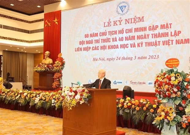 Le Secrétaire général du Parti, Nguyên Phu Trong, lors de la cérémonie à Hanoi, le 24 mars. Photo : VNA.