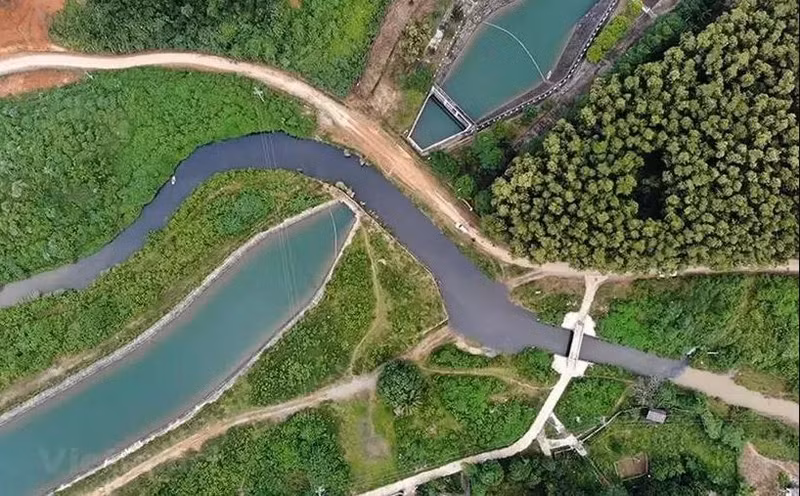 La Loi sur les ressources en eau de 2023, adoptée par la 15e Assemblée nationale lors de sa 6e session, est entrée officiellement en vigueur le 1er juillet 2024. Photo d'illustration: VNA