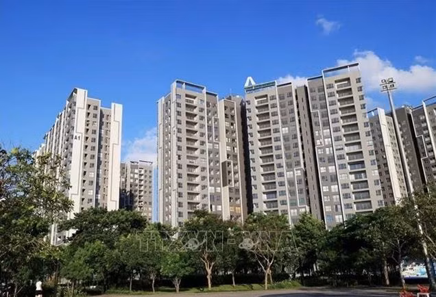Un complexe d'appartements près du centre du quartier de Binh Chanh, à HCM-Ville. (Photo : VNA)