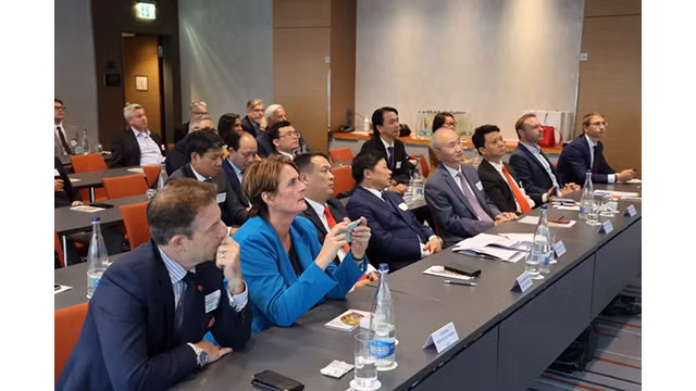  De nombreux investisseurs étrangers s'intéressent à l'environnement d'investissement dans la province de Bac Ninh. Photo : conthuong.vn 