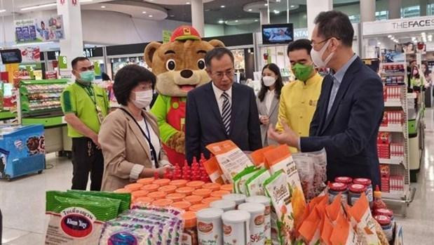 Des produits vietnamiens présentés à Bangkok dans le cadre de la semaine "Taste of Vietnam". Photo: VNA