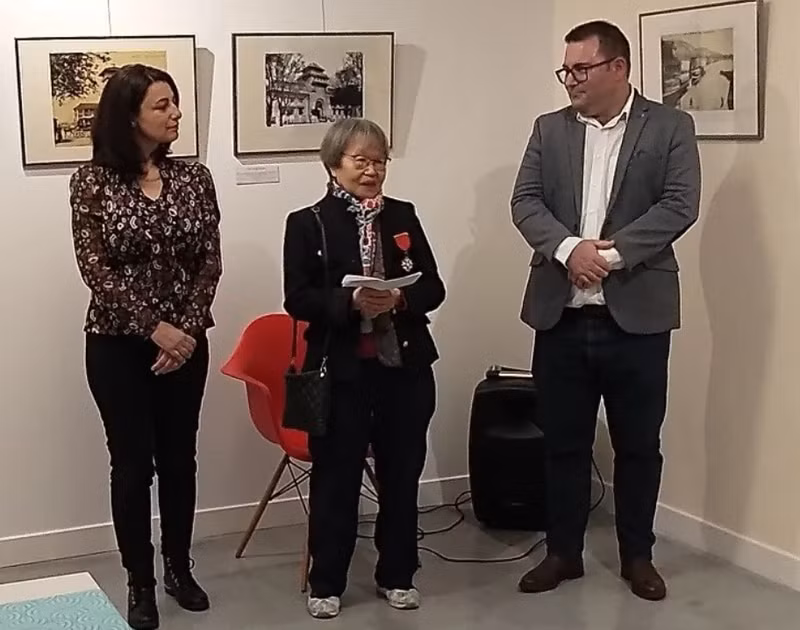 Madame Nguyên Thi Thât Peel (au centre). Photo : VOV.