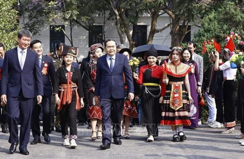 Le président de l’Assemblée nationale Trân Thanh Mân, à Yên Bai, le 4 janvier. Photo : VNA.