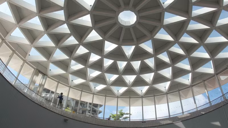 Le puits de lumière « Toplight », symbole de la ligne de métro N°1 Ben Thanh-Suoi Tien. Photo: NDEL
