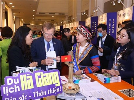L'espace de présentation de localités vietnamiennes. Photo : VNA.