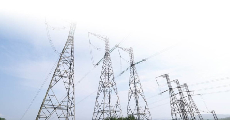 30e anniversaire de l'accomplissement de la construction de la ligne de 500 kV Nord-Sud, circuit 1