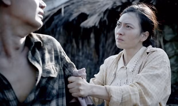 L'actrice Phương Anh Đào, qui joue le rôle de Nhàn, dans une scène de "Cendres glorieuses". Photo: An Nam Films