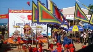 Une cérémonie en mémoire des garnisons de Hoàng Sa à l’île de Ly Son.