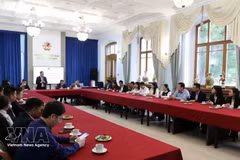 La délégation de Quang Ninh travaille avec l'ambassade du Vietnam en Russie. Photo: VNA 