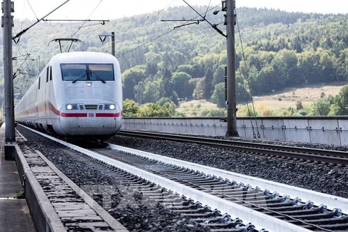 Projet de ligne ferroviaire à grande vitesse Nord-Sud. Photo : VNA.