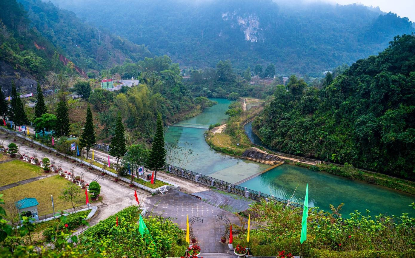 Pac Bo est alors devenu une base révolutionnaire, d’où il a conduit la révolution vietnamienne vers la victoire durant la période 1941-1945. Photo : tienphong.vn