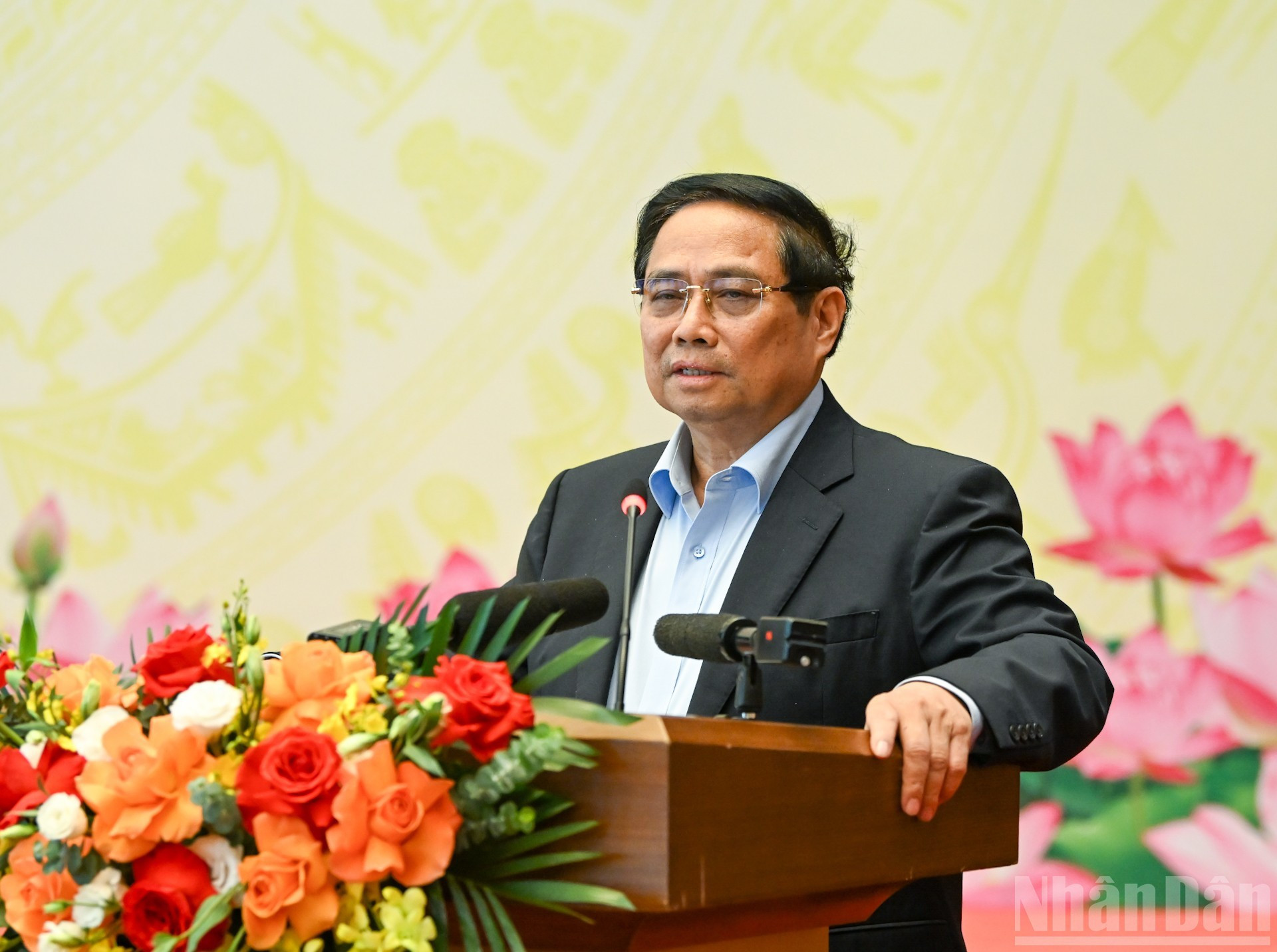 Le secrétaire du Comité du Parti du gouvernement, Premier ministre Pham Minh Chinh, prend la parole lors de la conférence. Photo: nhandan.vn image-37.jpg