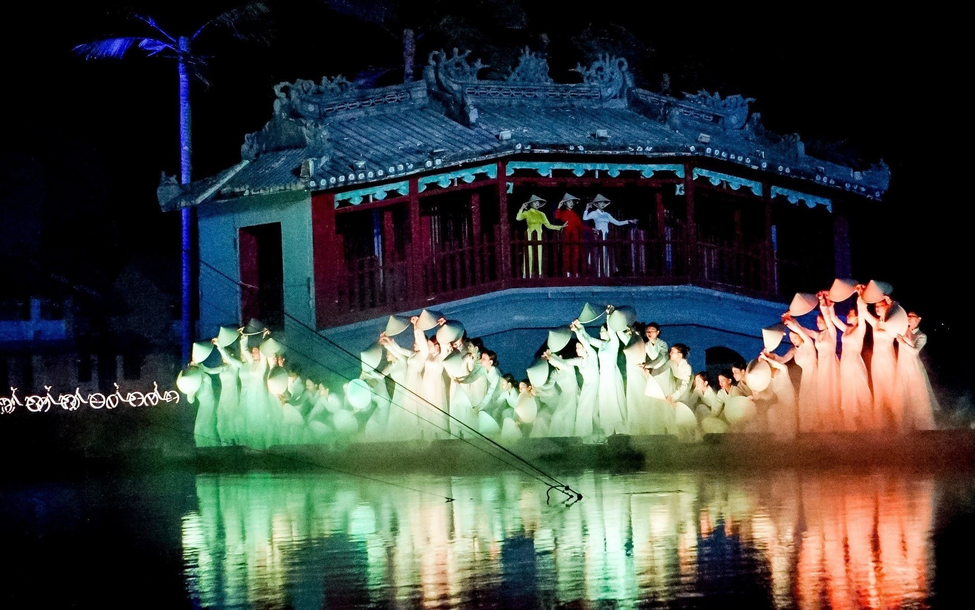 Souvenirs de Hoi An : un spectacle vivant impressionnant. Photo : VNA