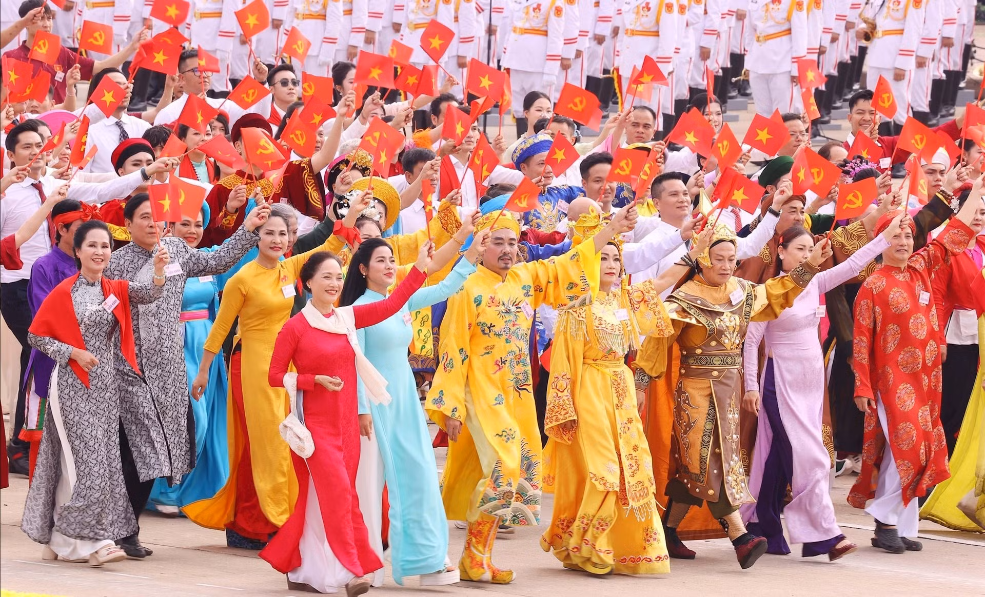 Le secteur de la Culture et des Sports lors du défilé commémorant le 80ᵉ anniversaire de la Fête nationale du Vietnam, le 2 septembre 2025. Photo : VNA -