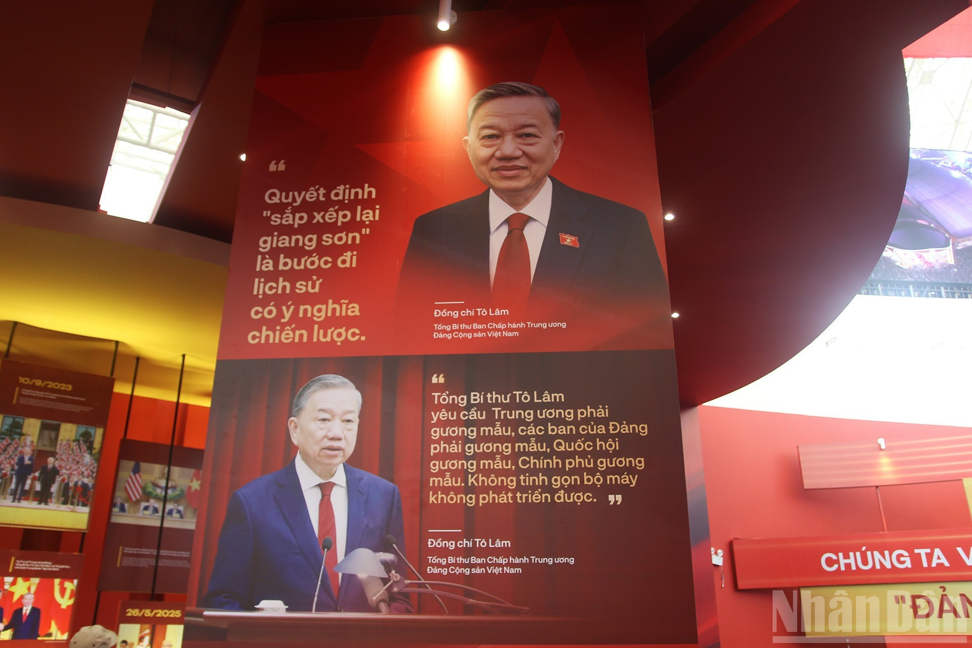 Les citations marquantes du secrétaire général To Lam sont présentées, mettant en lumière les orientations pour le développement national. Photo : nhandan.vn 9.jpg