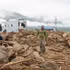 De fortes pluies ayant frappé la province montagneuse de Lai Chau, au Nord du Vietnam) du 15 au 17 juillet ont provoqué des crues soudaines et des glissements de terrain, entraînant d'importantes pertes humaines et matérielles. Photo : VNA. 
