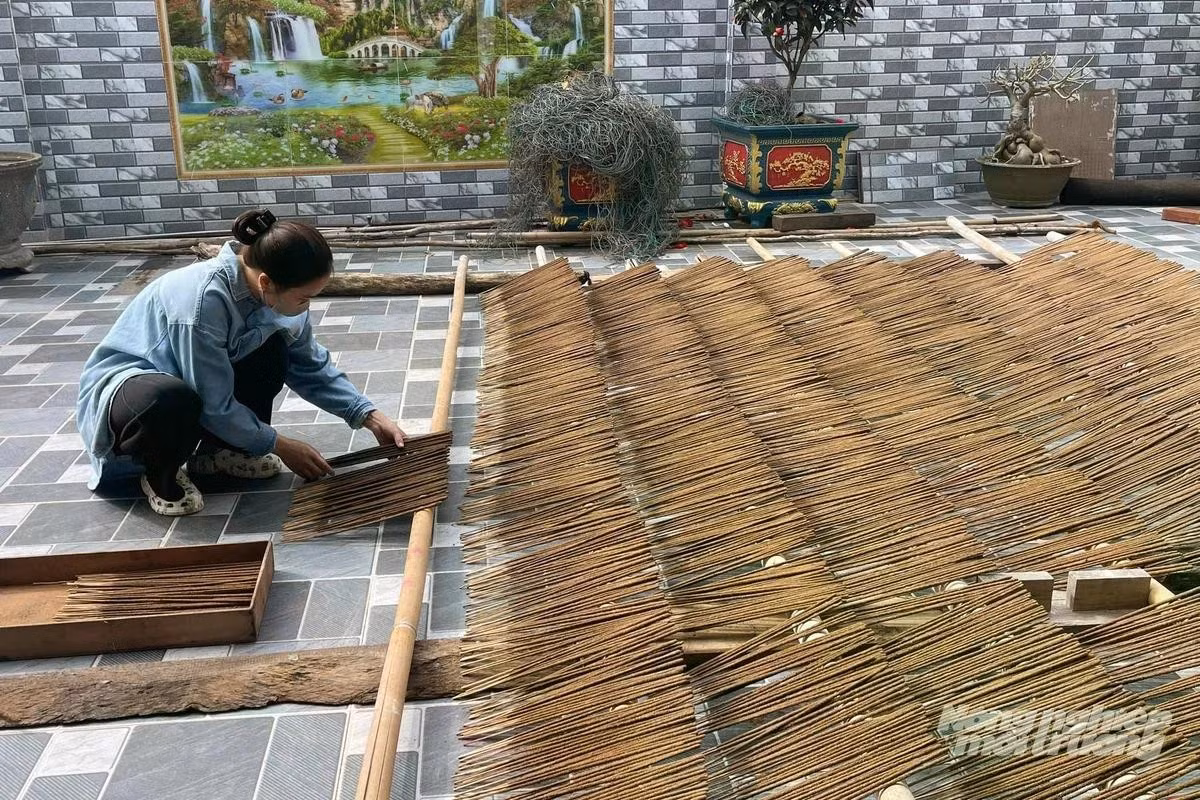 Le village de fabrication d'encens de la commune de Bac Trach existe depuis plus de 300 ans. Photo : baonongnghiep.
