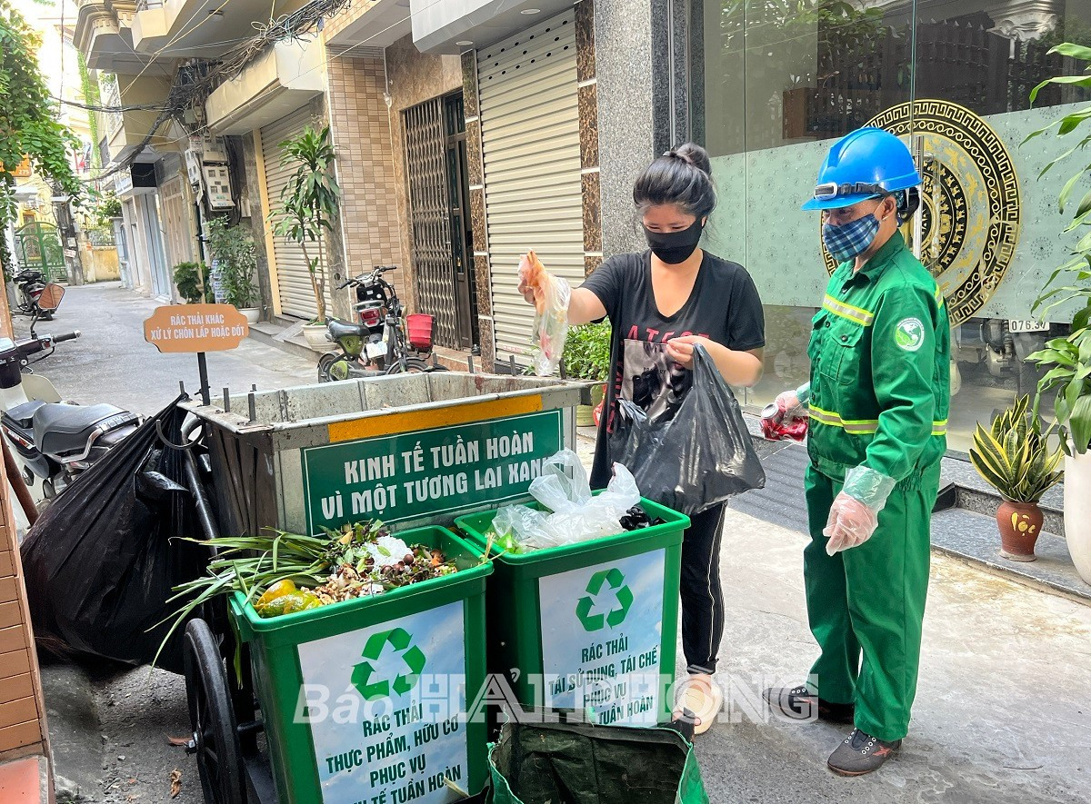 La lutte contre la pollution plastique est un effort collectif. Aucun acteur ne peut agir seul. Photo : baohaiphong. rac-baohaiphong.jpg