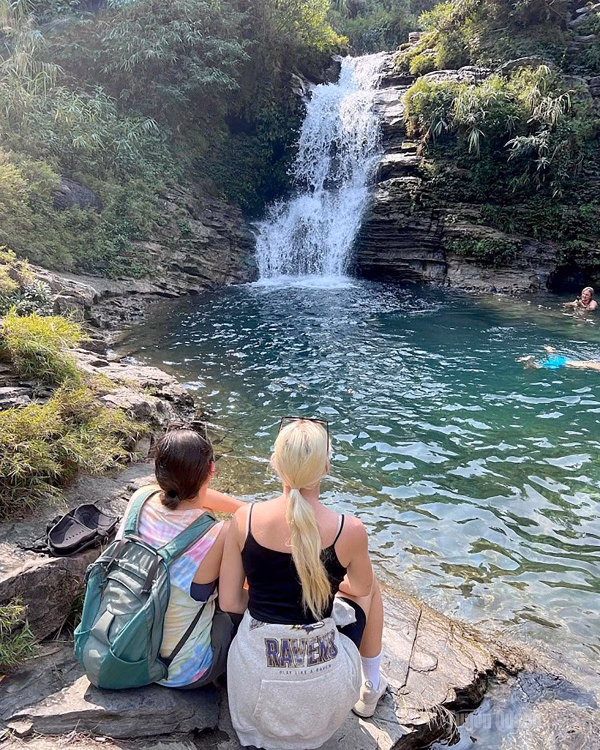 La cascade de Tham Luong compte parmi les sites les plus appréciés des visiteurs étrangers. Photo : baotuyenquang.