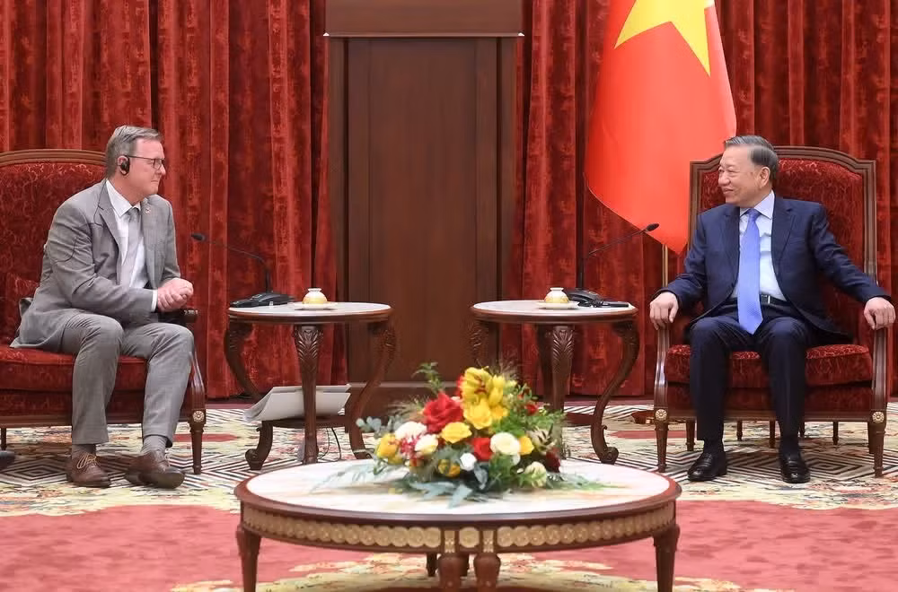 Le haut dirigeant vietnamien To Lam prend la parole.