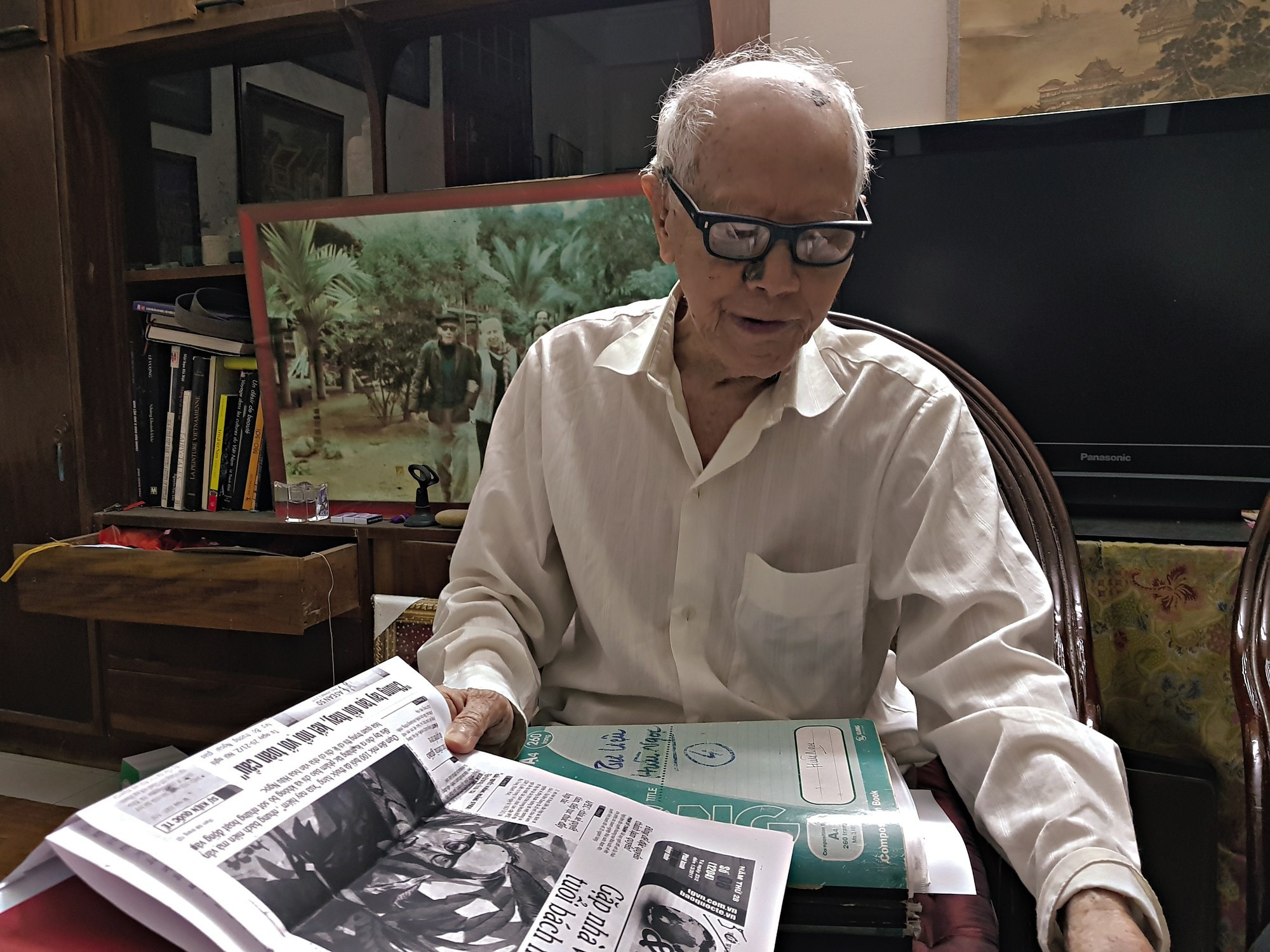 Huu Ngoc est l’une des figures les plus marquantes de la culture vietnamienne. Photo : suckhoedoisong.