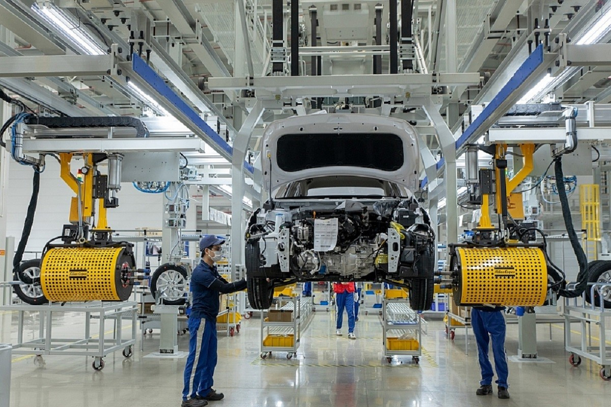 Les deux parties ont discuté de la promotion des investissements dans de nombreux secteurs dont l’automobile. Photo : baohaiquan. huyndai-haiquan.jpg