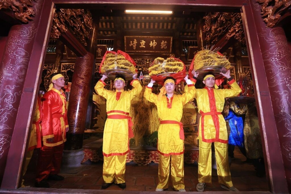 Les fleurs de bambou, offrande incontournable présentée au temple de Sóc.