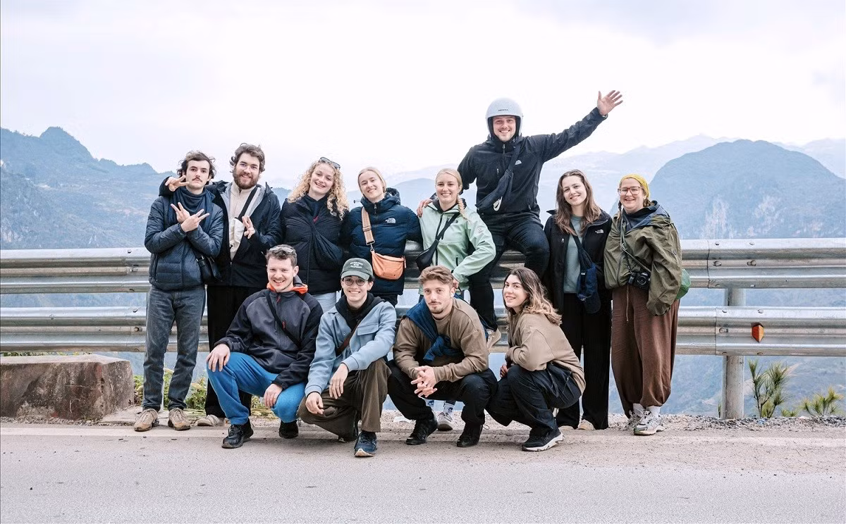 touriste-ma-pi-leng-baodantoc.jpg