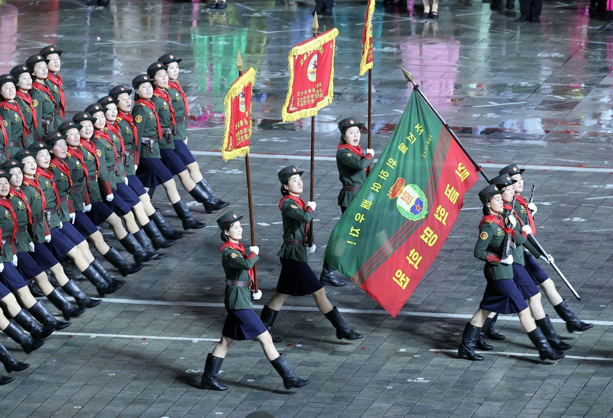 Scène capturée de la cérémonie. Photo : VNA. defile-1.jpg