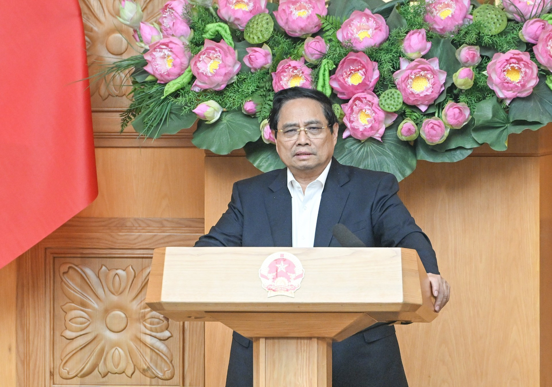 Le chef du gouvernement prend la parole lors de cette réunion.