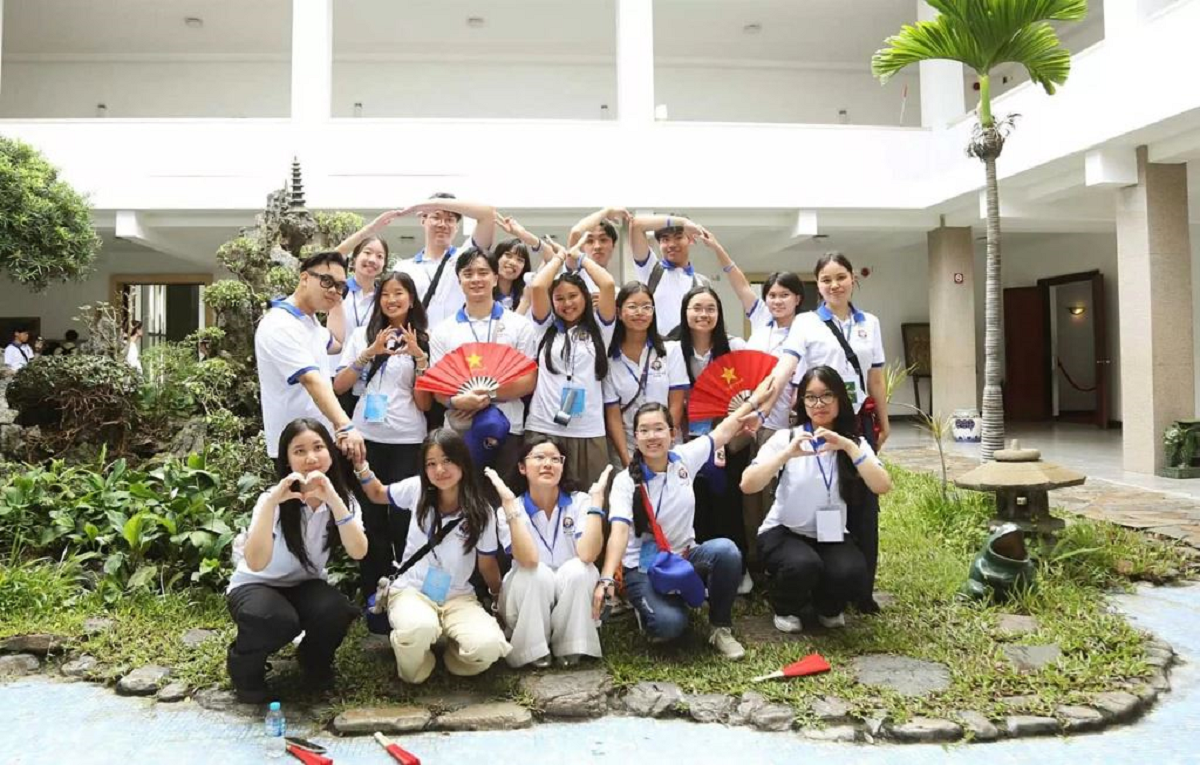 La majorité des participants du Camp d’été sont des élèves et étudiants brillants, actifs dans leurs études ou la vie communautaire dans leur pays d’accueil. Photo : baoquocte. trai-he-bqt.jpg