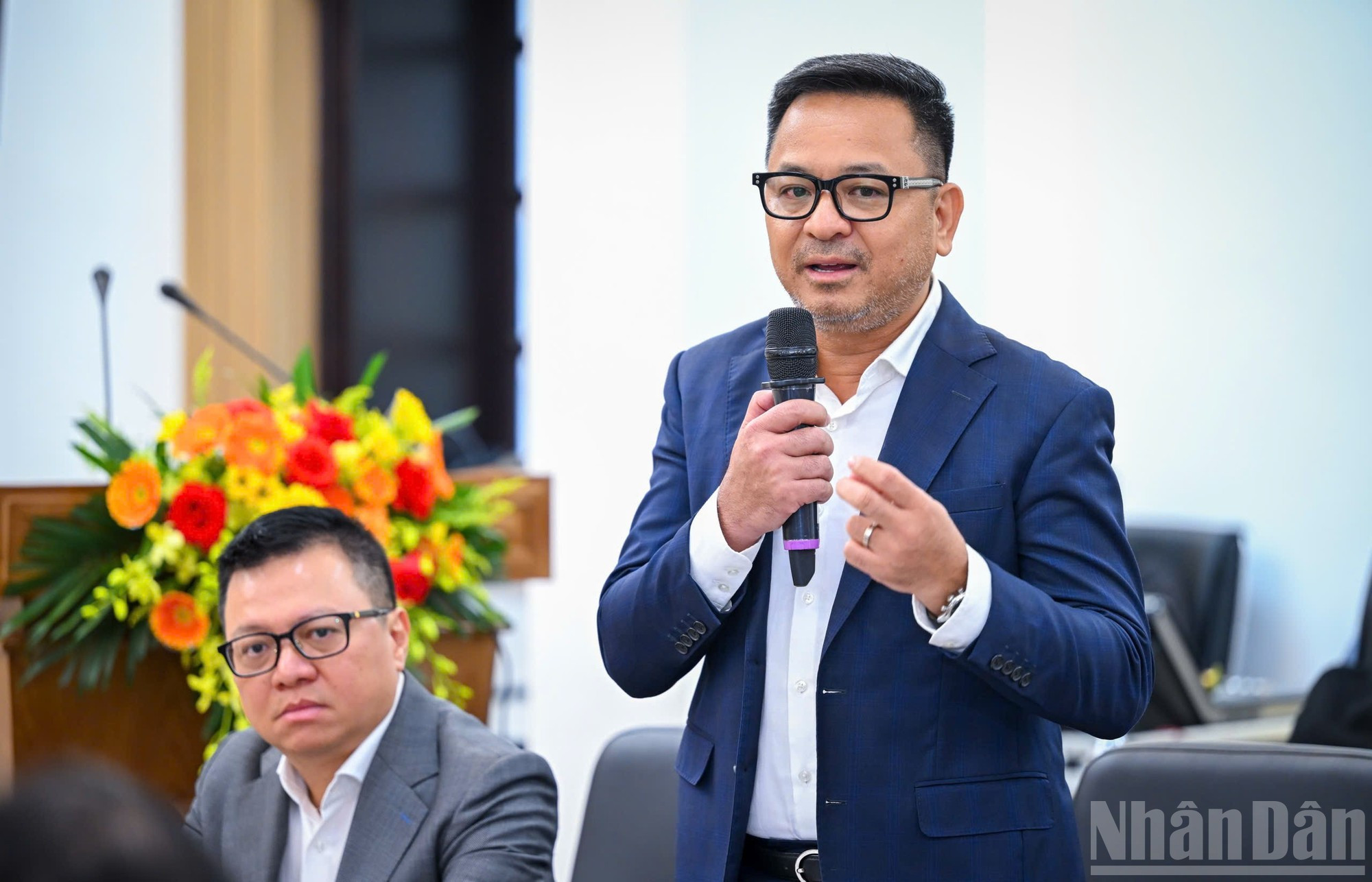 Nguyen Thuy Duong, président d’IB Group, prend la parole lors de la cérémonie. ib-grup.jpg