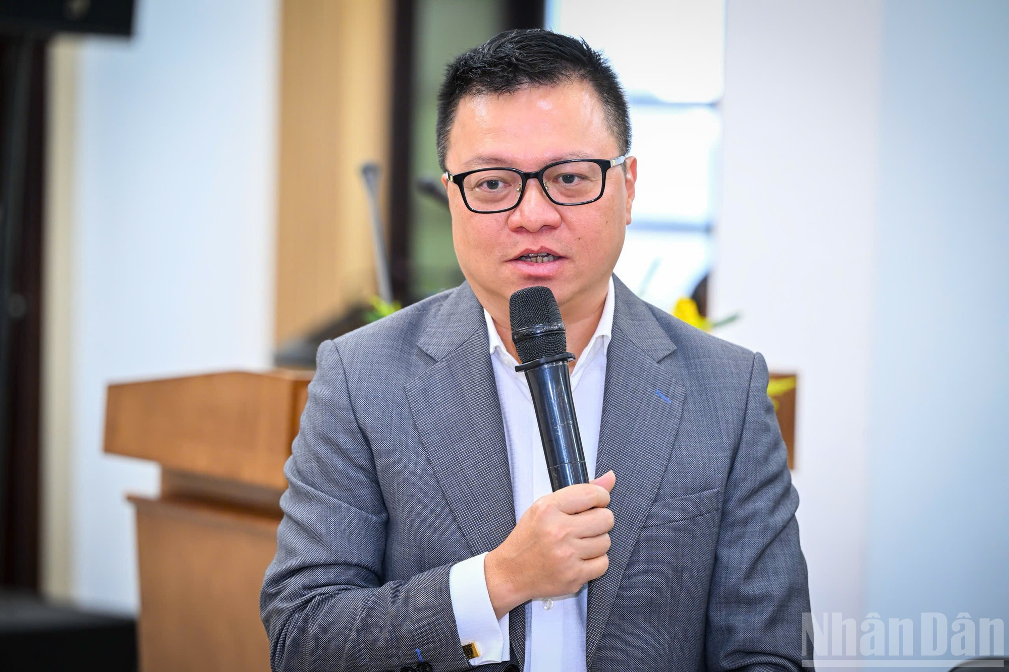 Selon M. Minh, ce concert est aussi l'occasion de diffuser les valeurs culturelles, humanistes et solidaires à travers la musique. lqm-3.jpg