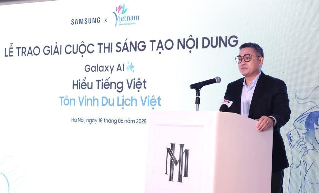 Le Xuan Truong, directeur du marketing et de la communication chez Samsung Electronics Vietnam, s'exprime lors de l'évènement. Photo : VGP. le-xuan-truong-vgp.jpg