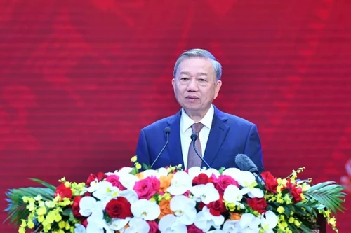 Valoriser la force de la grande union nationale pour le développement du pays