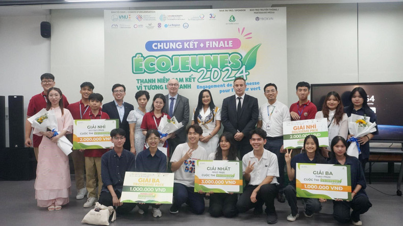 La finale du concours "ÉCOJEUNES 2024 - Jeunes engagés pour un avenir vert". Photo : IFI.