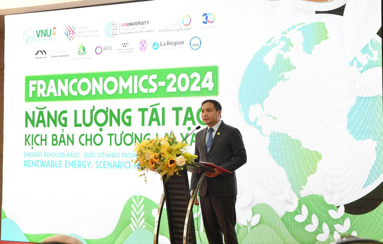 Dào Thanh Truong, vice-président de l’Université nationale de Hanoï prend la parole lors de l'ouverture de l'événement. Photo : IFI.