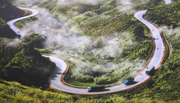Le col Long Lanh constitue l'une des plus belles routes panoramiques pour venir à Dà Lat. Photo : petrotimes.vn