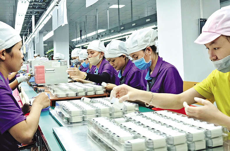 Ces dernières années, Foxconn, Pegatron, Winston, Goertek, Luxshare... ont investi dans des projets à grande échelle au Vietnam. Photo : baodautu.vn Ces dernières années, Foxconn, Pegatron, Winston, Goertek, Luxshare... ont investi dans des projets à grande échelle au Vietnam. Photo : baodautu.vn